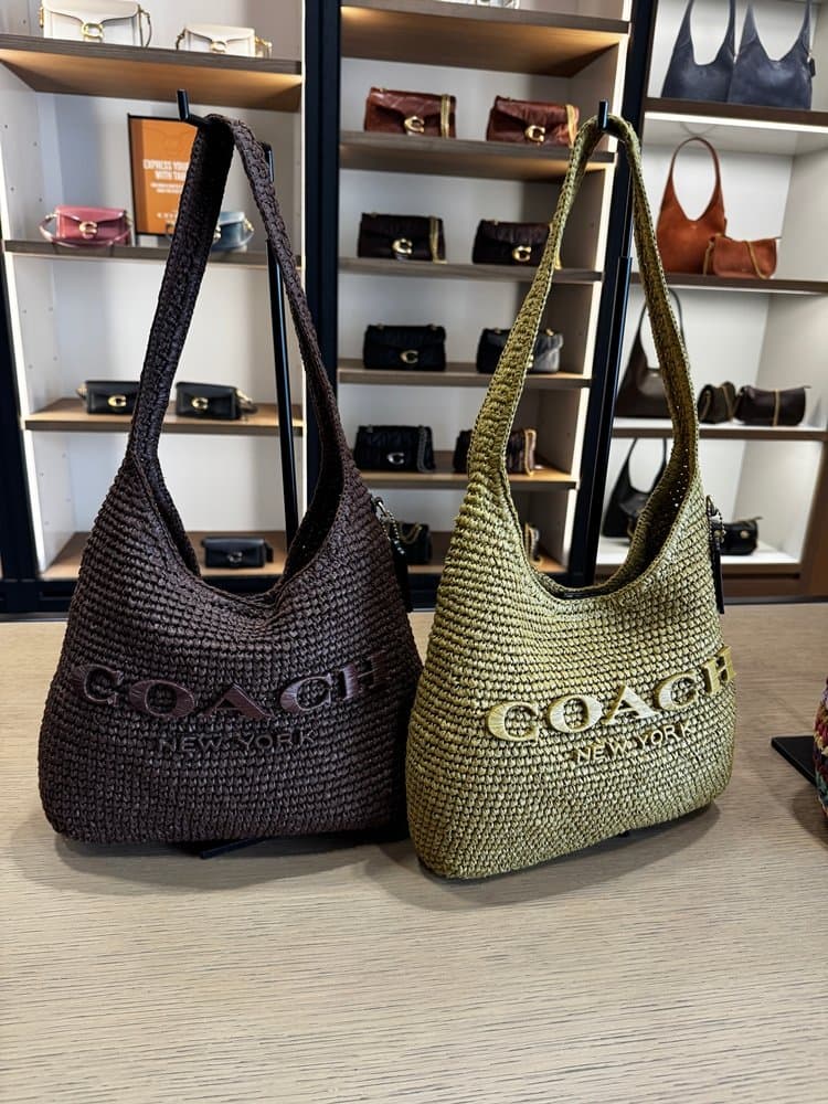COACH 코치 브루클린 스트로우 28 숄더백